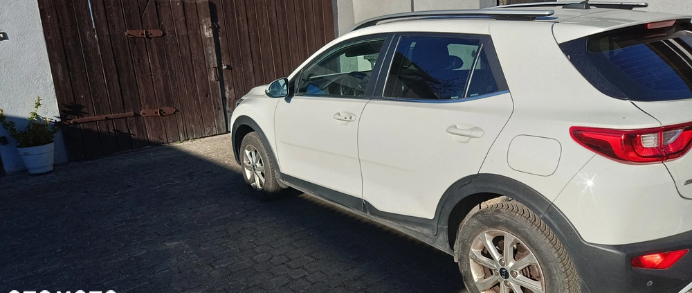 Kia Stonic cena 67500 przebieg: 31601, rok produkcji 2019 z Radom małe 56